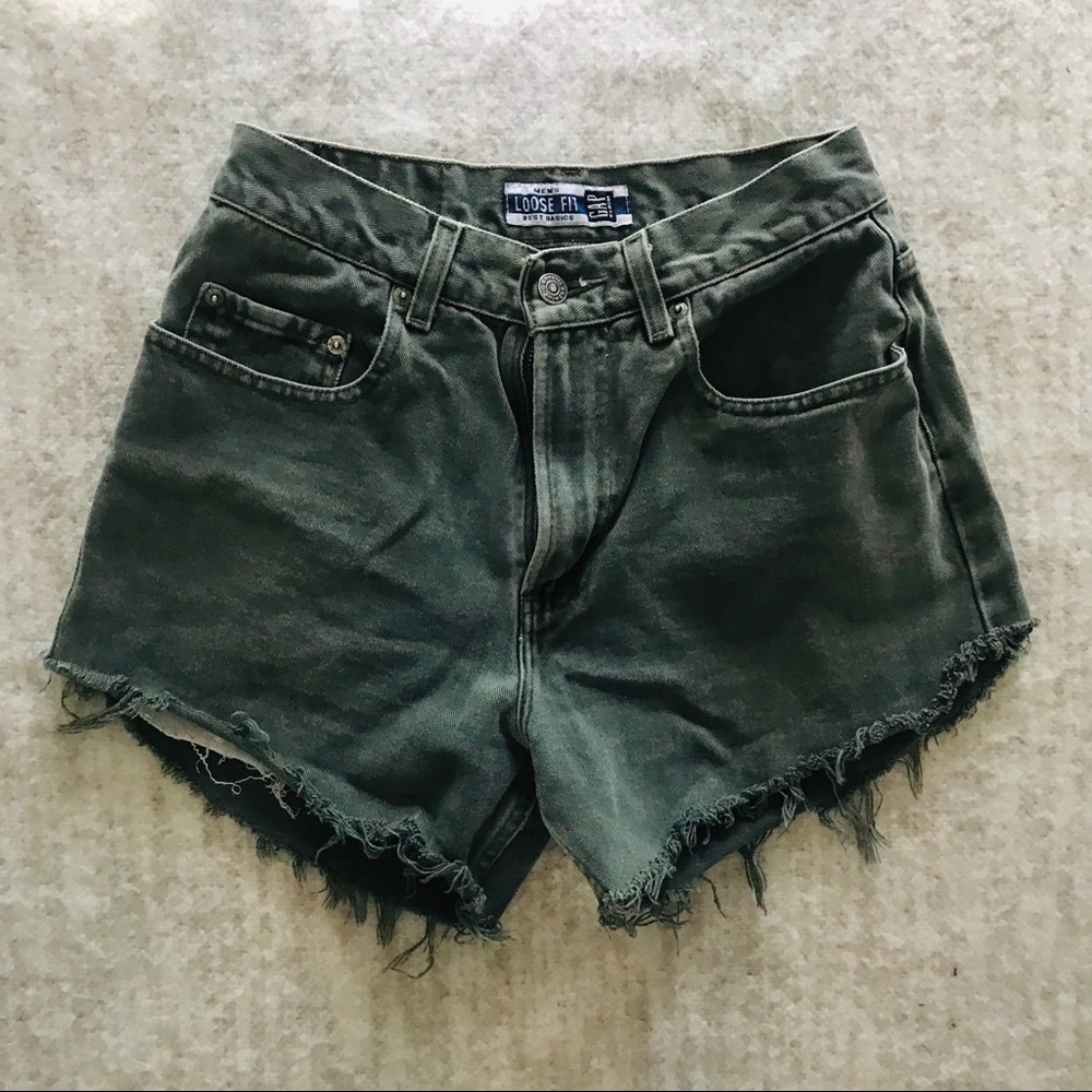 Vintage Gap olive Green Cut off Shorts